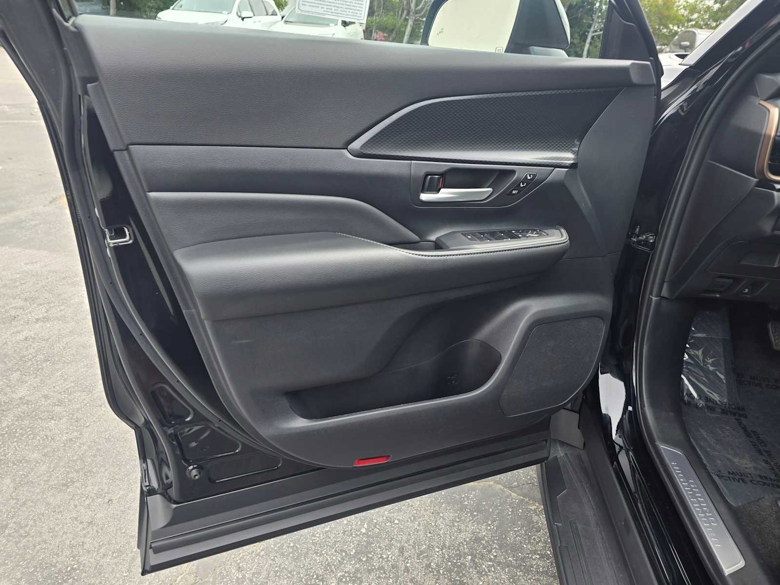 Used 2026 Toyota Grand Highlander AWD Hybrid image 24