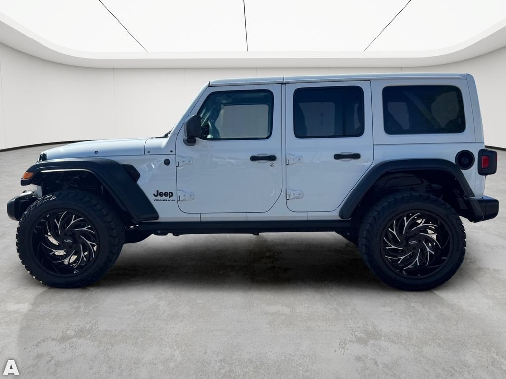 Used 2023 Jeep Wrangler Unlimited Sport AWD/4WD image 3