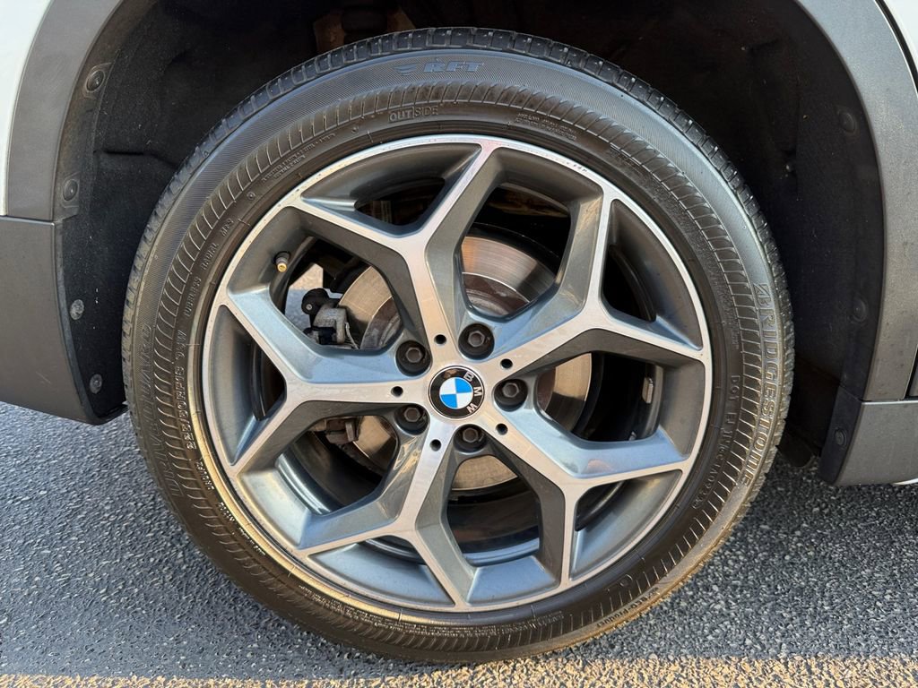 Used 2018 BMW X1 xDrive28i AWD/4WD image 17