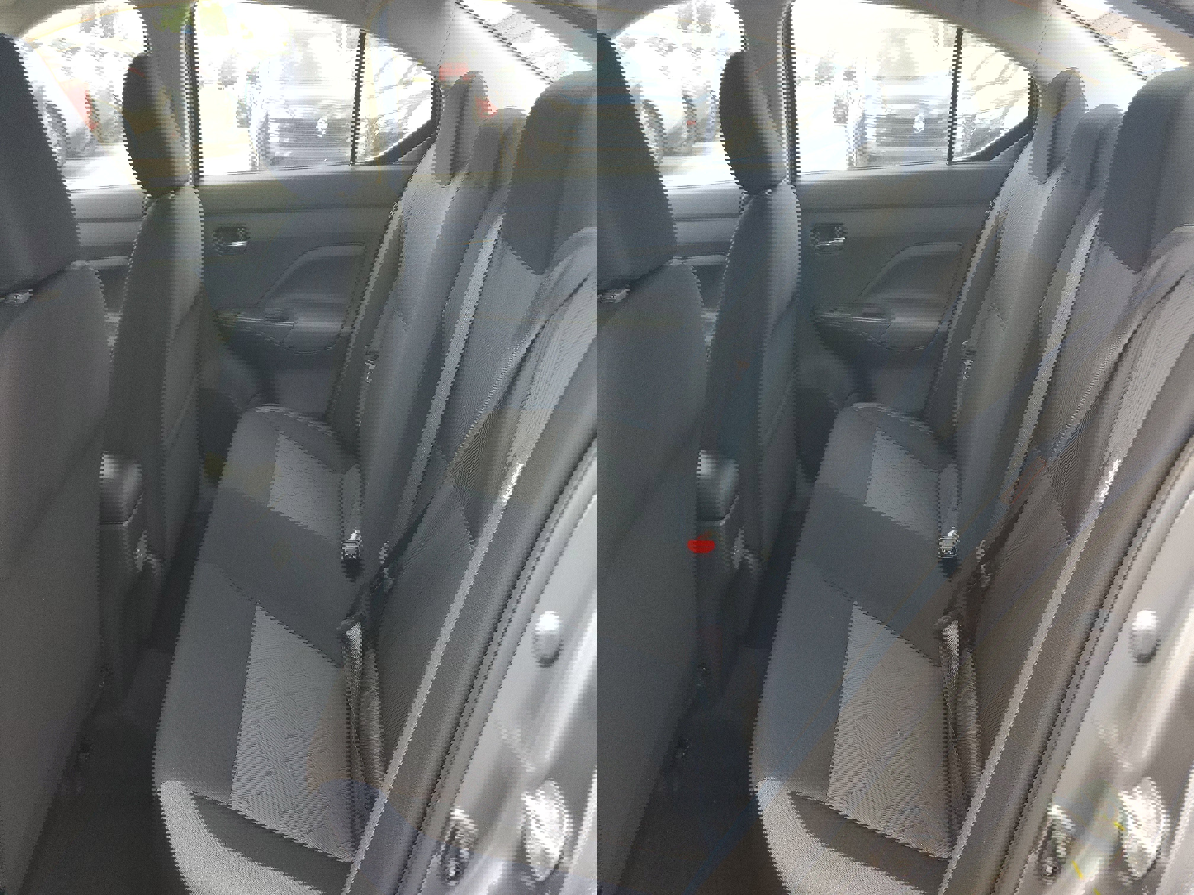 New 2025 Nissan Versa SV w/ Trunk Package image 17