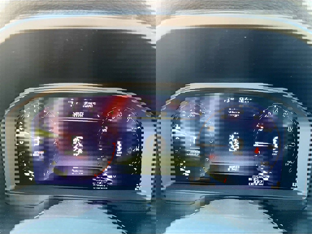 New 2025 Mitsubishi Outlander SE image 12