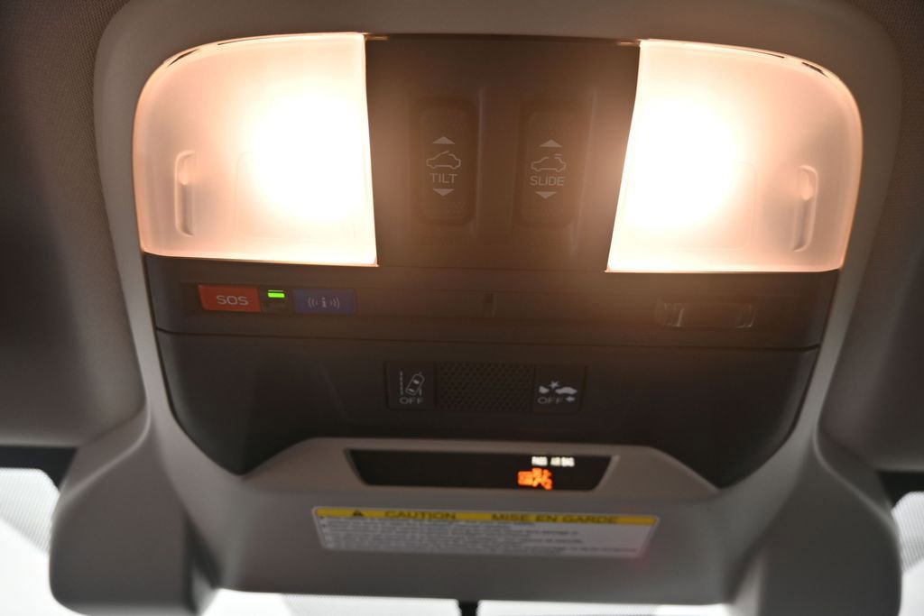 Used 2020 Subaru Crosstrek 2.0i Limited w/ Moonroof Package AWD/4WD image 14