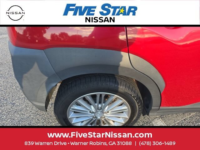 Used 2021 Hyundai Kona SEL FWD image 5