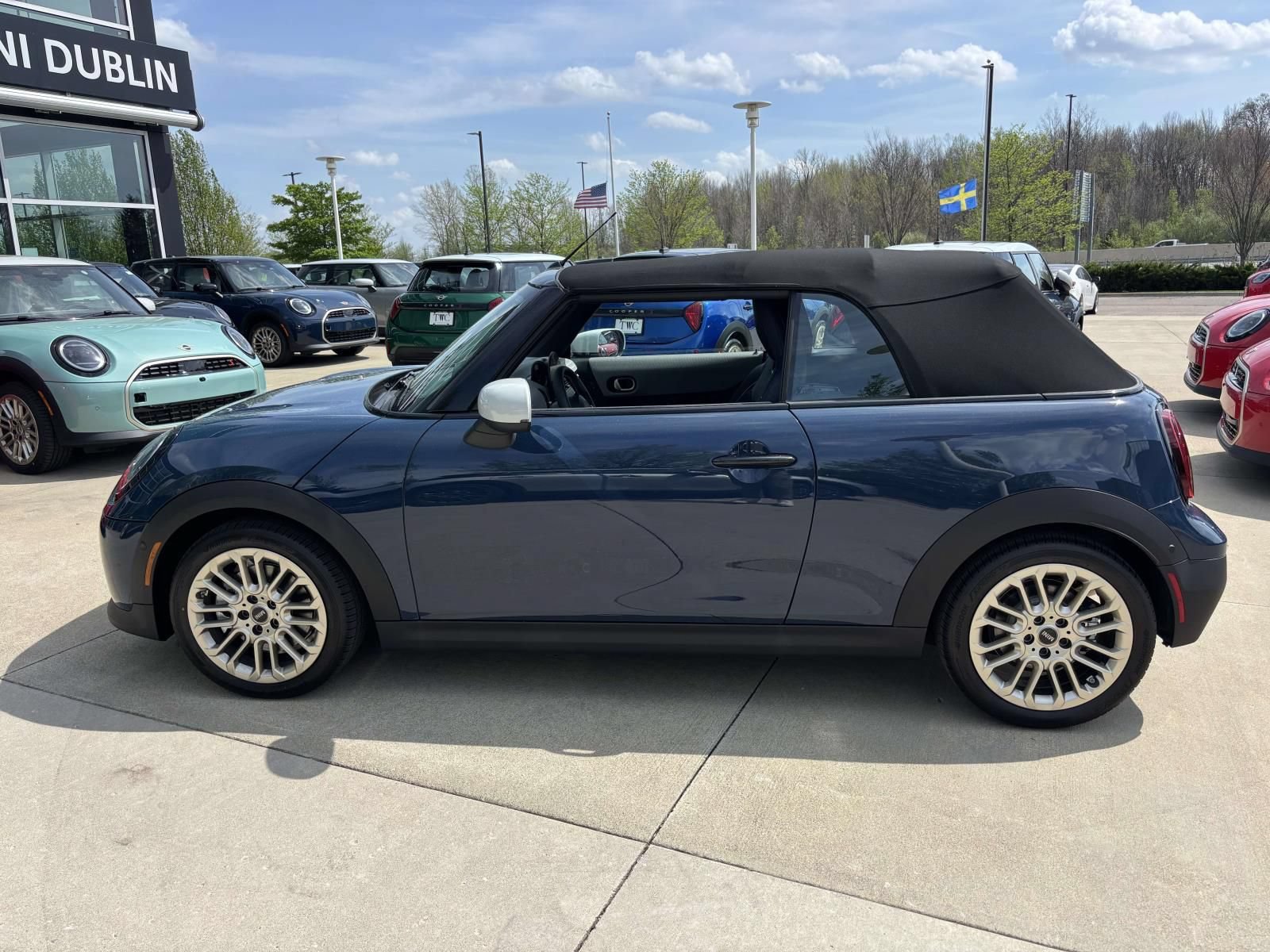 New 2026 MINI Cooper S FWD image 8