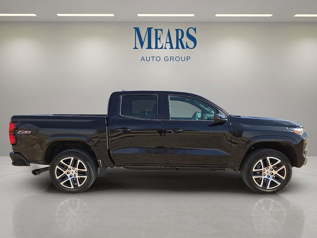 Used 2023 Chevrolet Colorado Z71 w/ Z71 Convenience Package 2 image 6