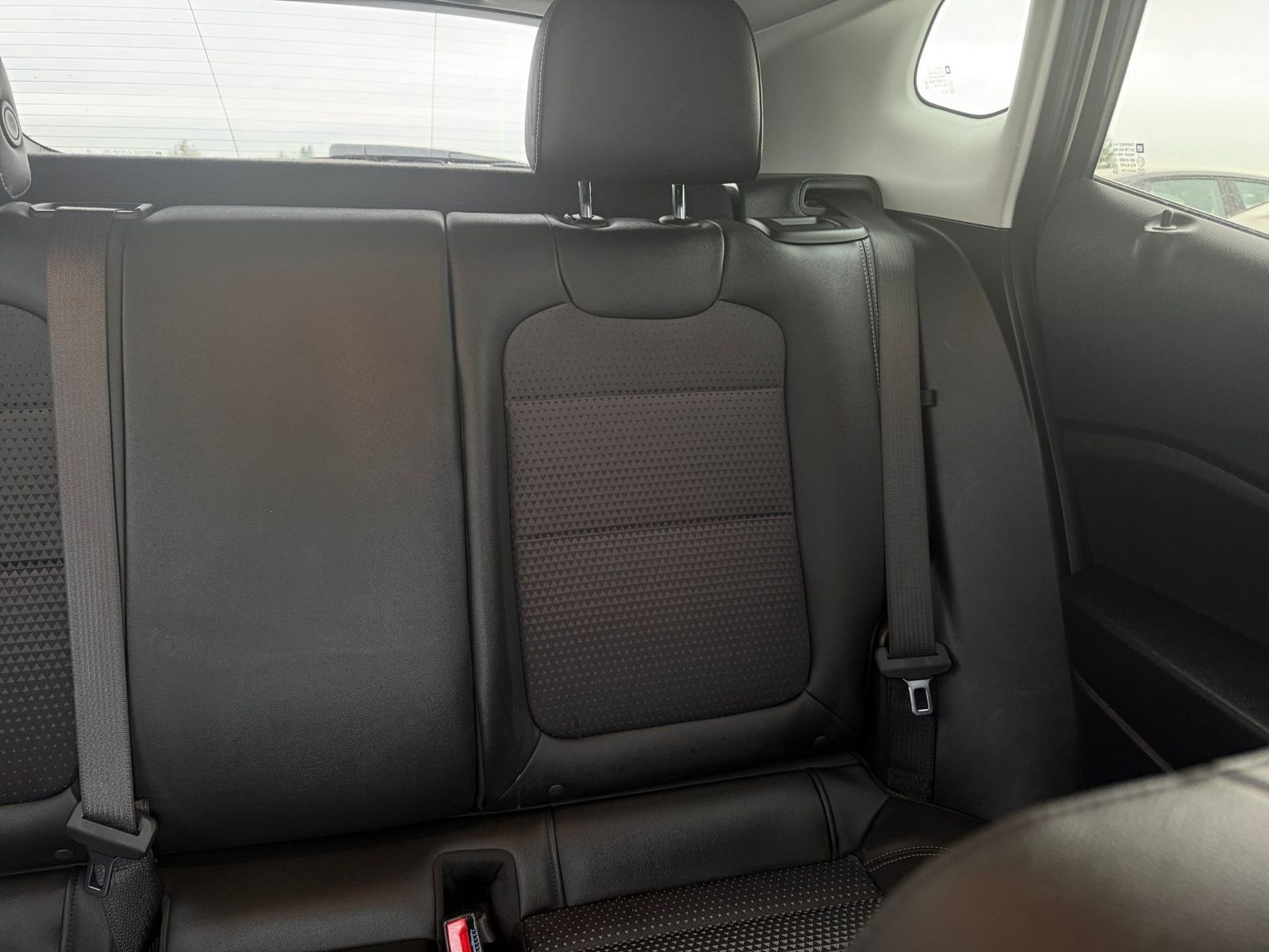 Used 2025 Chevrolet Trax LT image 37