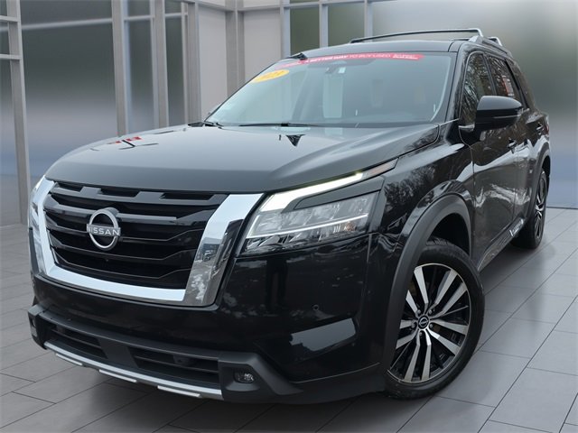 Certified 2023 Nissan Pathfinder Platinum