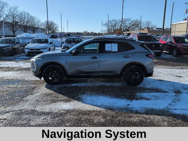 Used 2025 Buick Envision Sport Touring image 3