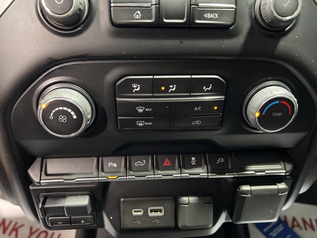 Used 2022 Chevrolet Silverado 2500 LT AWD/4WD image 36