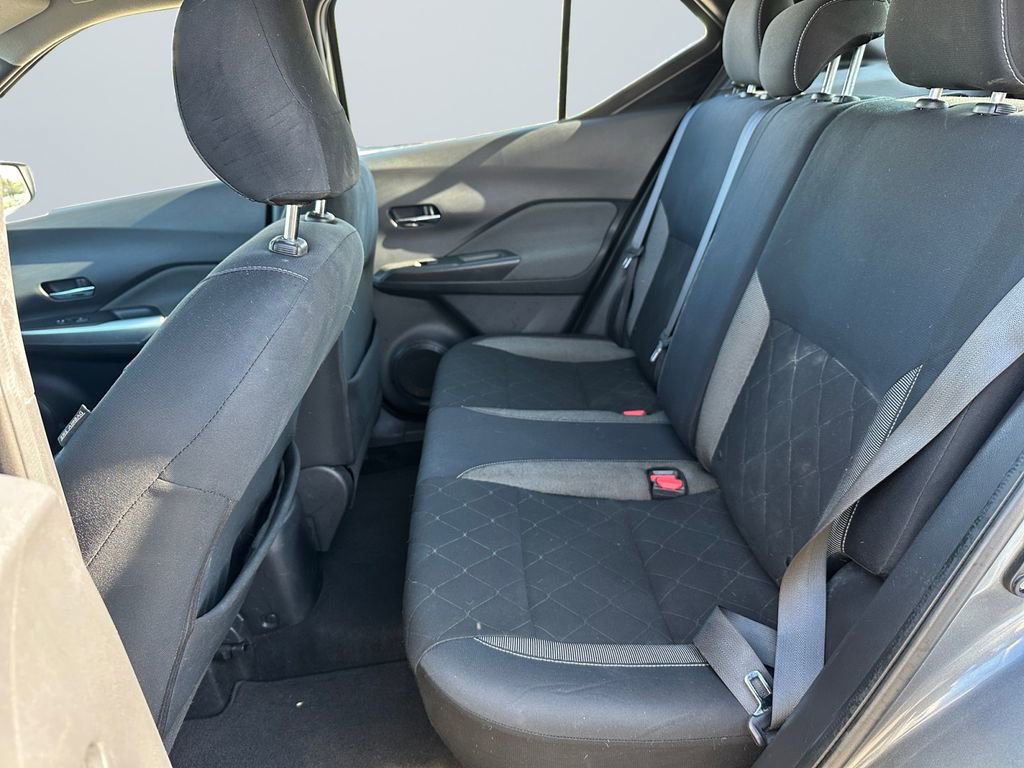 Used 2018 Nissan Kicks SV image 13