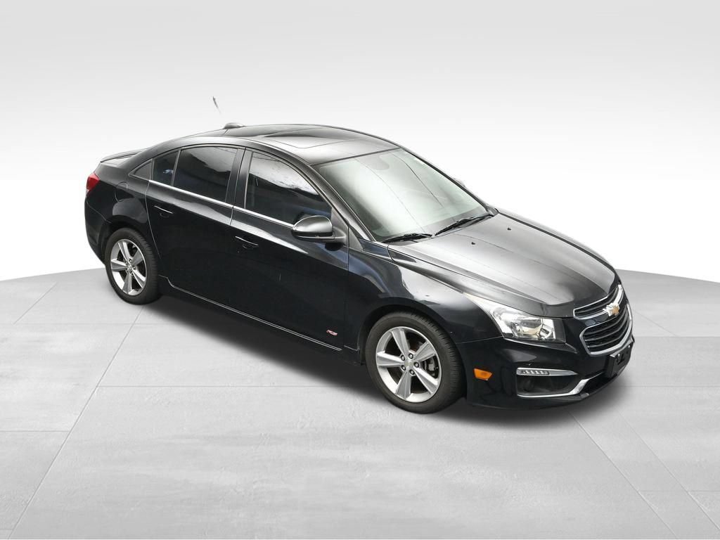 Used 2016 Chevrolet Cruze LT w/ Sun, Sound and Sport Package FWD image 23