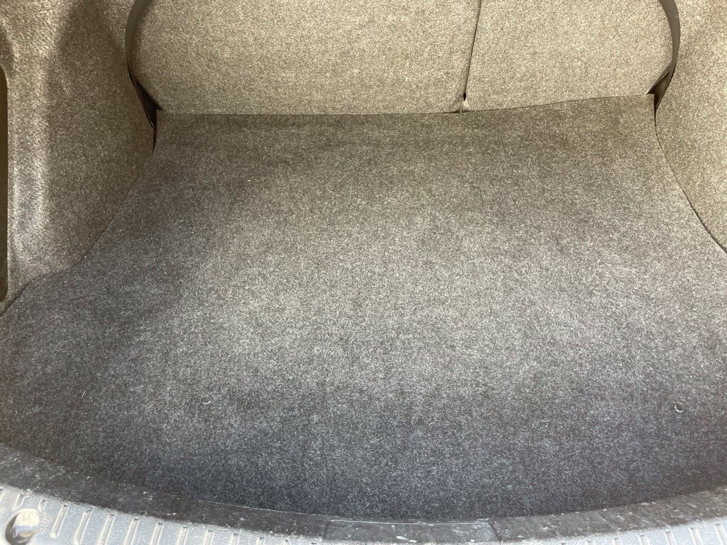 Used 2013 MAZDA MAZDA3 i Sport FWD image 21