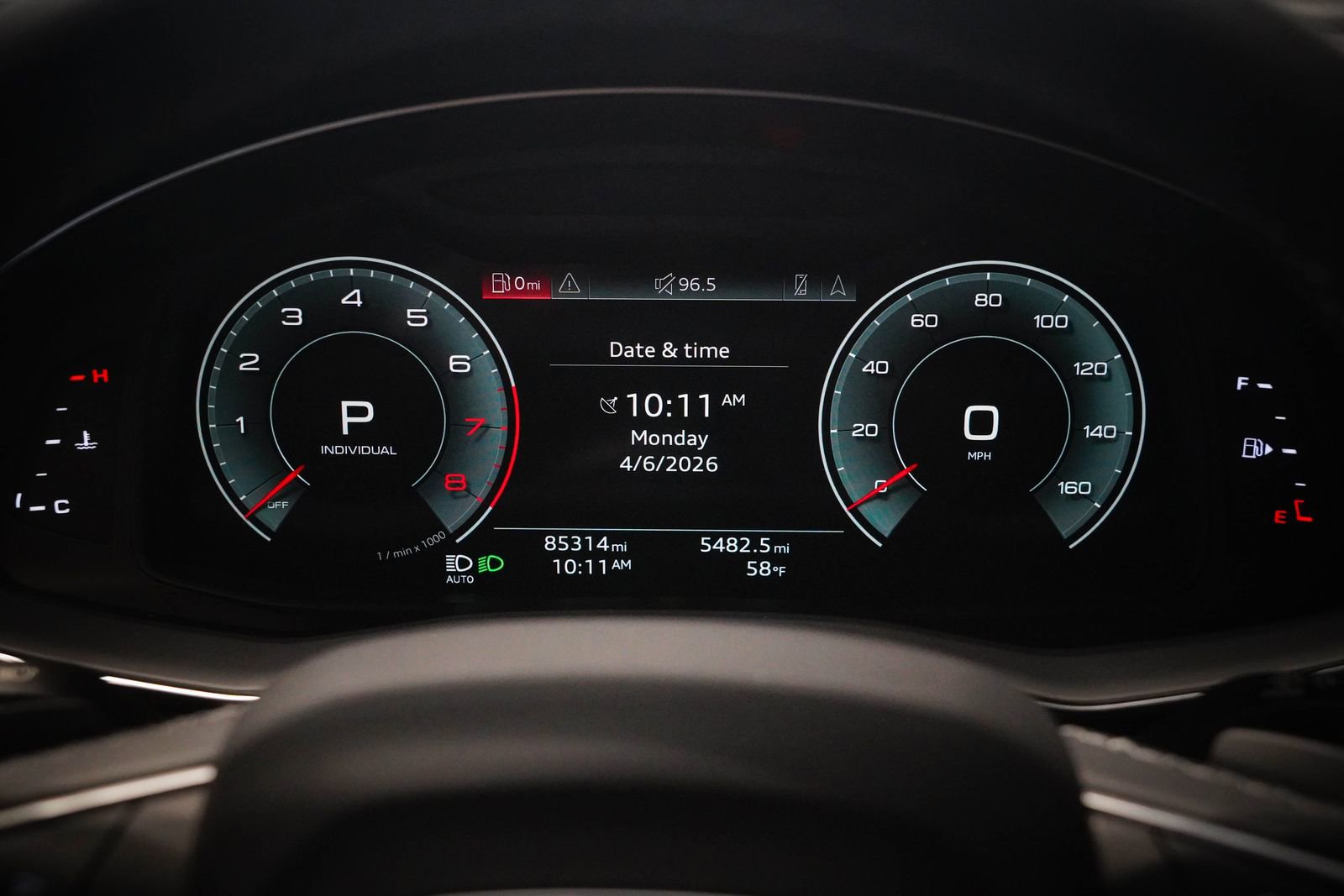 Used 2021 Audi Q8 Premium Plus image 18