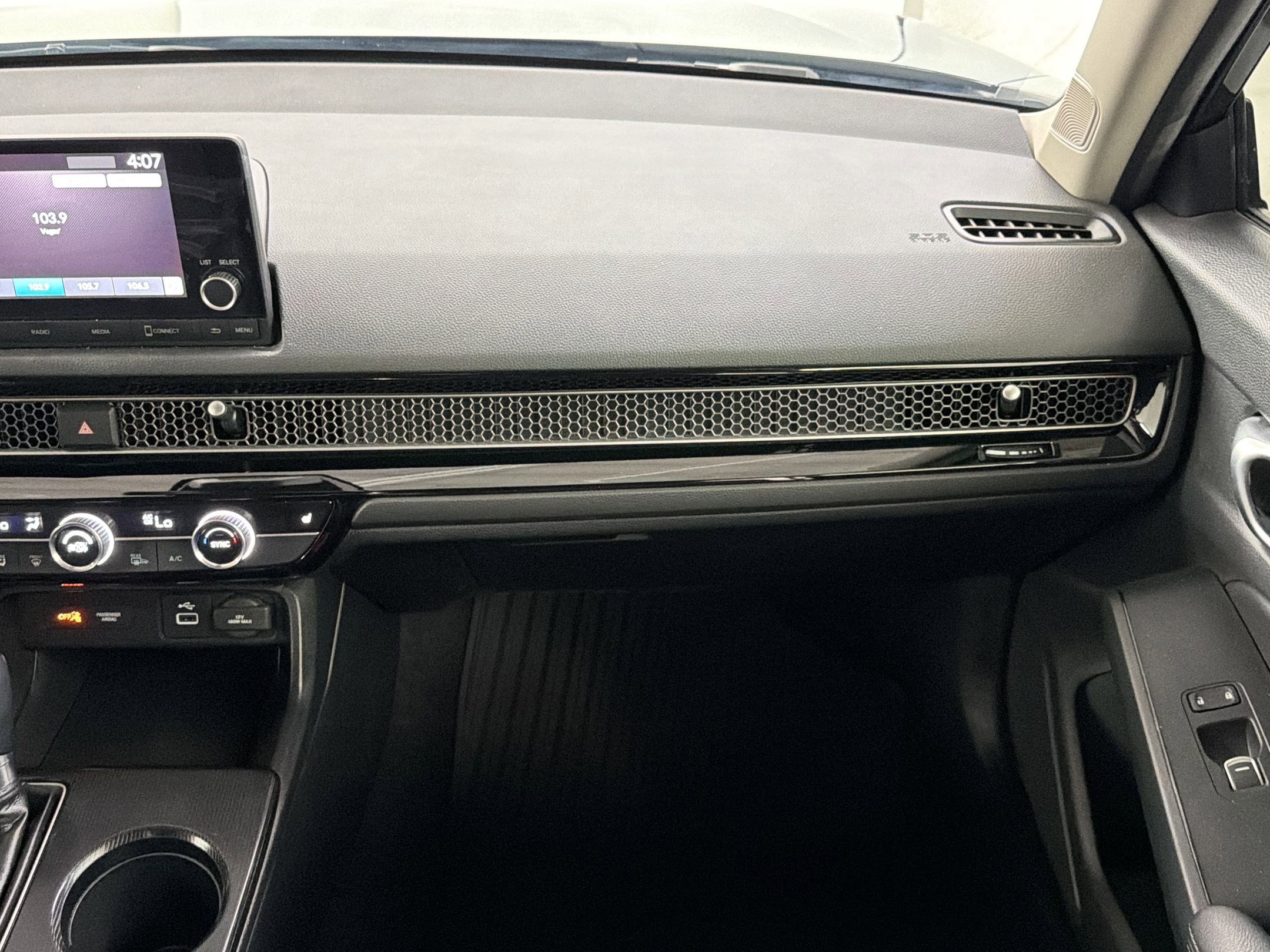 Certified 2024 Honda Civic EX-L image 28