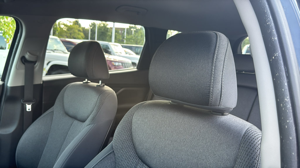Used 2023 Hyundai Santa Fe SEL AWD/4WD image 13