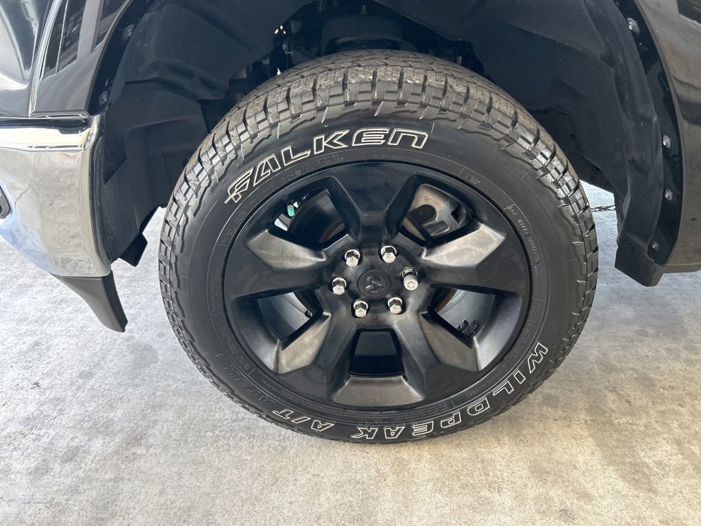 Used 2022 RAM 1500 Laramie AWD/4WD image 13