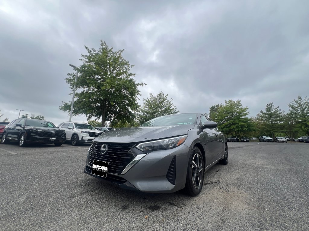 Used 2024 Nissan Sentra SV FWD image 32