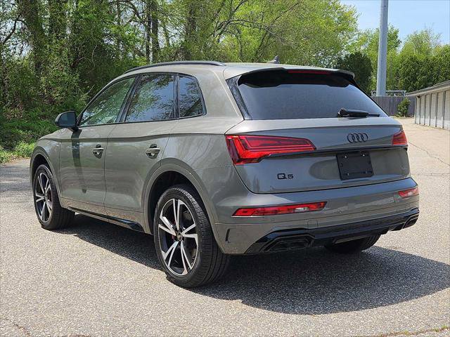 Certified 2025 Audi Q5 2.0T Premium Plus w/ Premium Plus Package AWD/4WD image 5