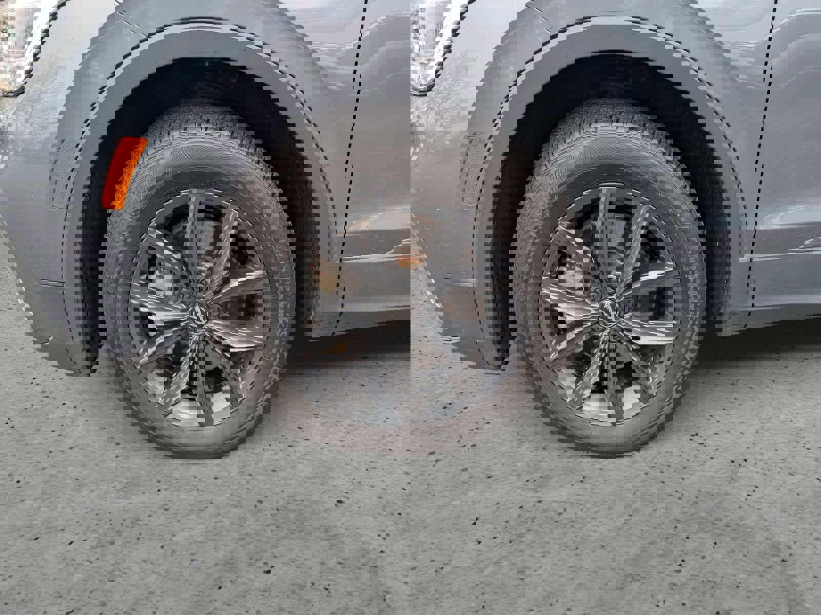 Used 2023 Volkswagen Tiguan SE image 7