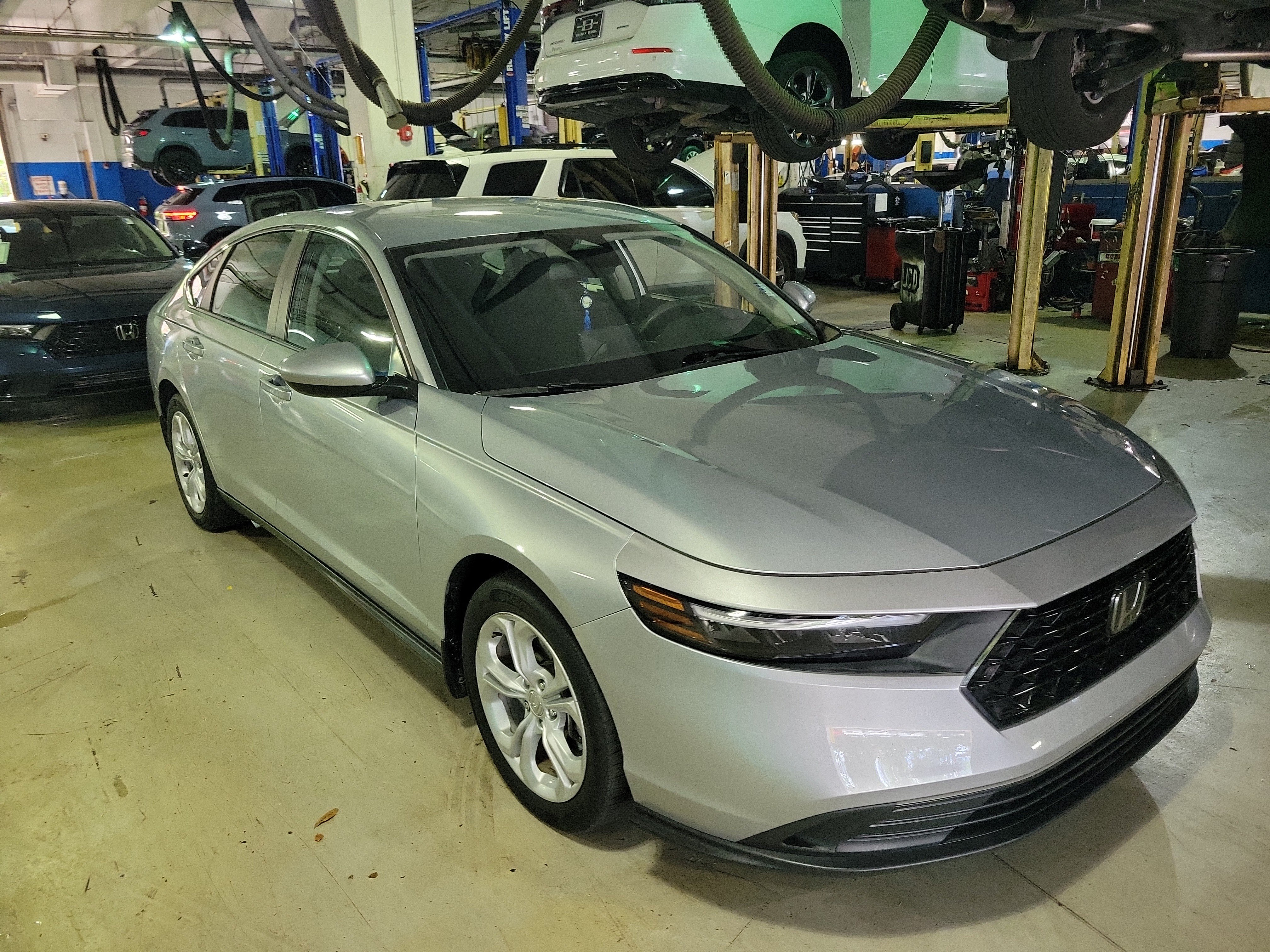 Certified 2024 Honda Accord LX image 3