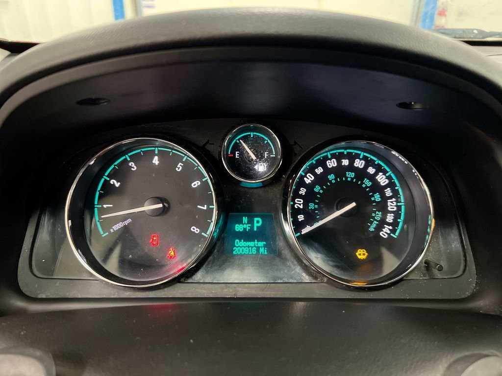 Used 2012 Chevrolet Captiva Sport LT FWD image 7