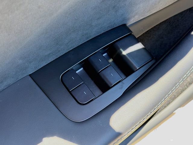Used 2024 Tesla Model 3 Performance AWD/4WD image 23