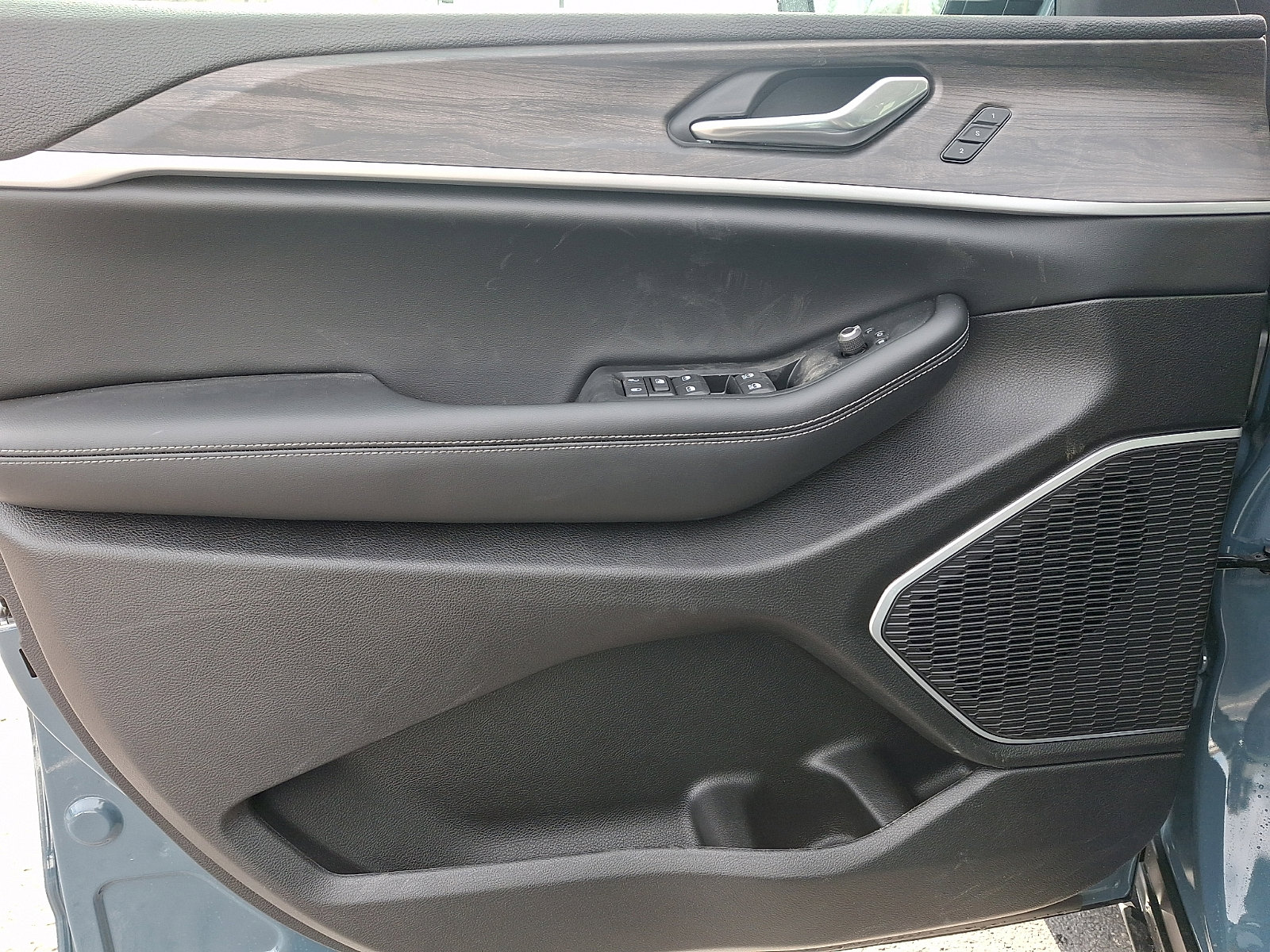 New 2026 Jeep Grand Cherokee Limited image 8