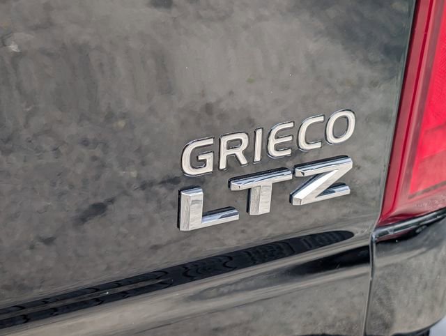 Used 2022 Chevrolet Silverado 2500 LTZ w/ LTZ Convenience Package image 16