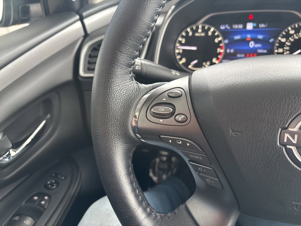 Used 2024 Nissan Murano SV image 13