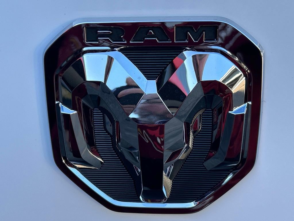 Used 2023 RAM ProMaster 2500 image 12