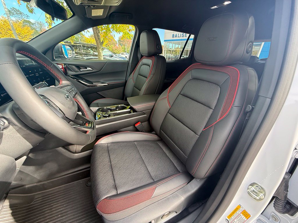 New 2027 Chevrolet Equinox RS w/ Convenience Package III AWD/4WD image 23