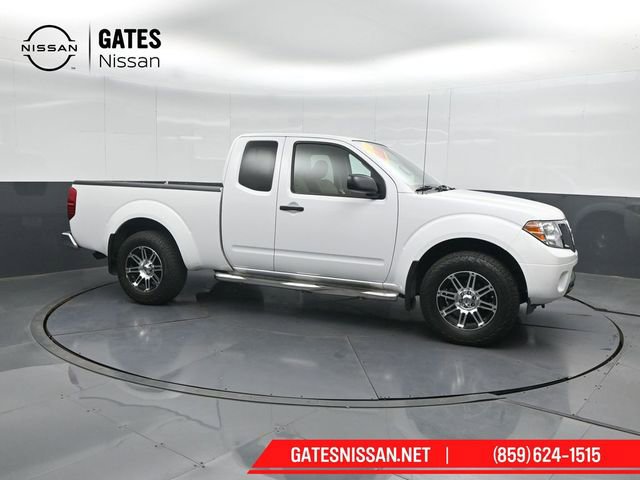 Used 2012 Nissan Frontier SV image 1