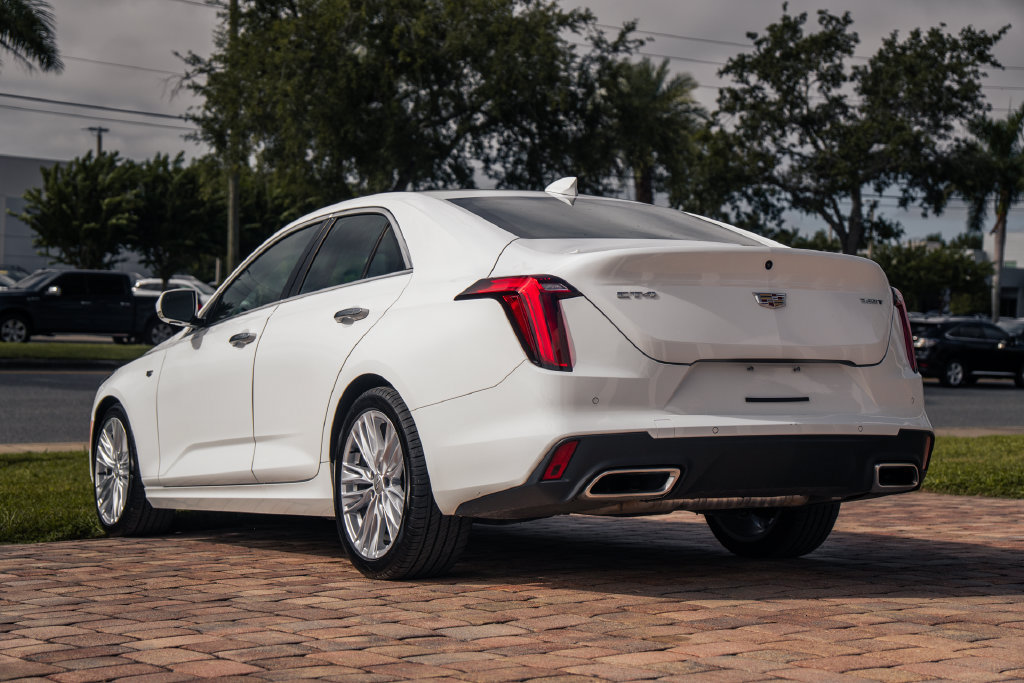 Used 2026 Cadillac CT4 Premium Luxury RWD image 3