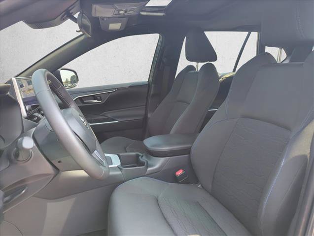 Certified 2025 Toyota RAV4 SE w/ Convenience Package AWD/4WD image 22