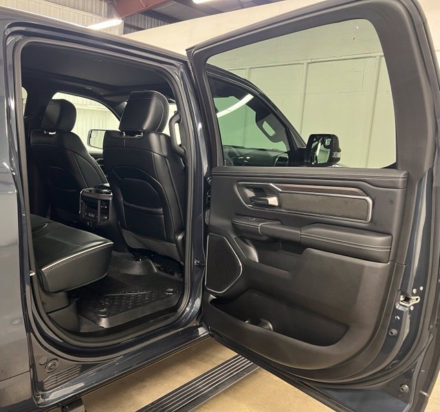 Used 2026 RAM 1500 Laramie AWD/4WD image 19