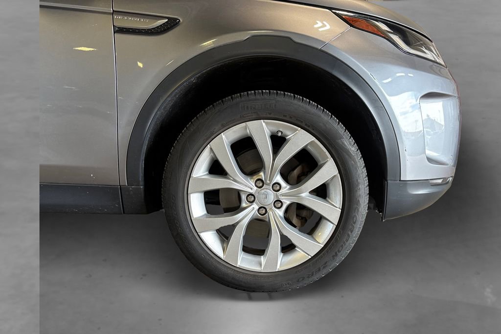 Used 2020 Land Rover Discovery Sport SE AWD/4WD image 19