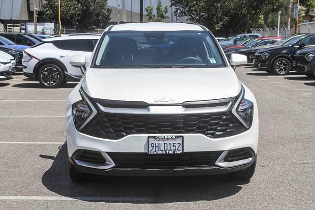 Used 2023 Kia Sportage LX AWD/4WD image 3