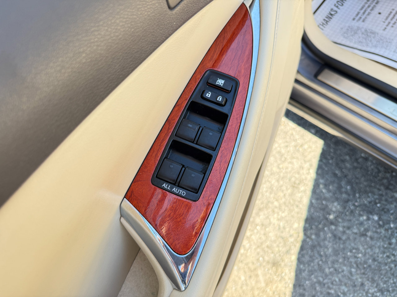 Used 2012 Lexus ES 350 image 17