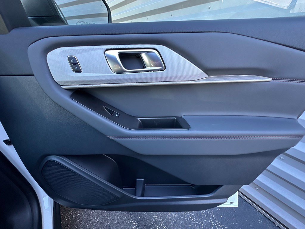 New 2027 Ford Explorer Active AWD/4WD image 24