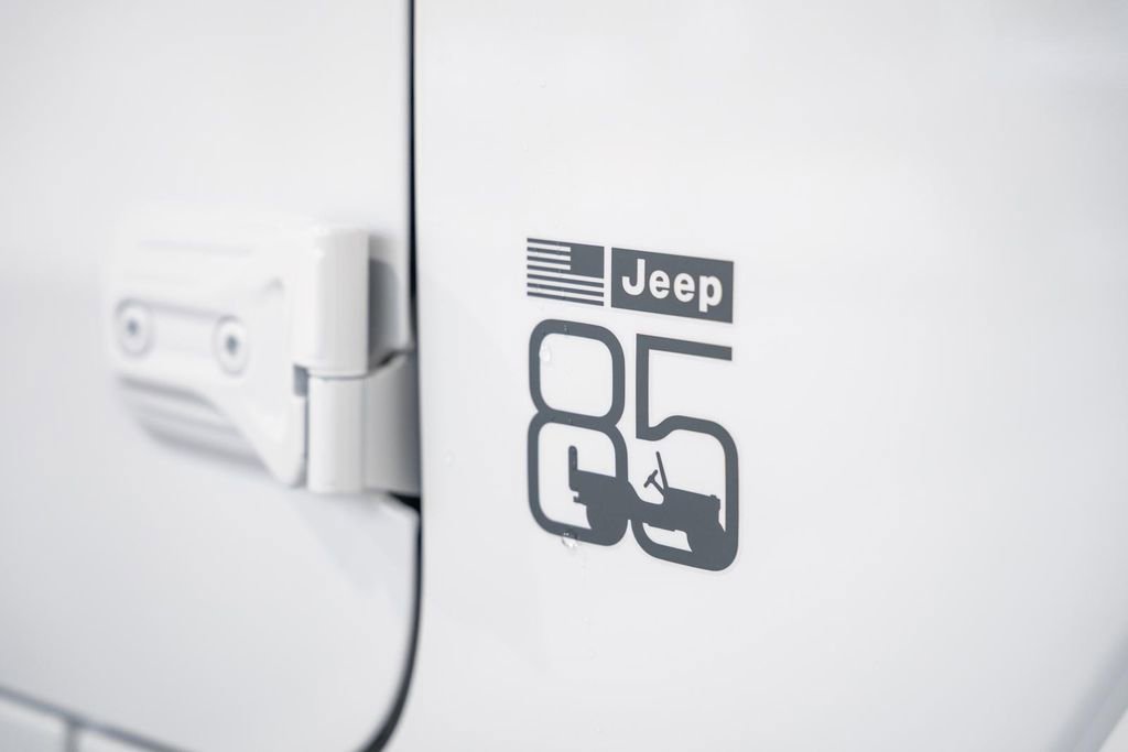 New 2026 Jeep Gladiator Overland AWD/4WD image 15