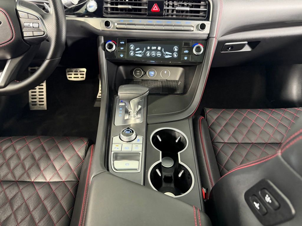 Used 2024 Genesis G70 3.3T Advanced w/ Sport Prestige Package image 16