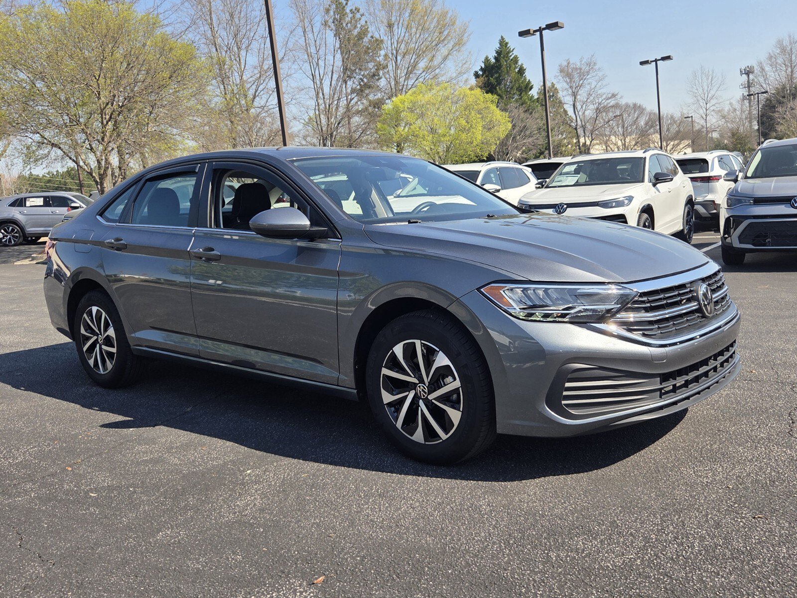 Used 2024 Volkswagen Jetta S image 3