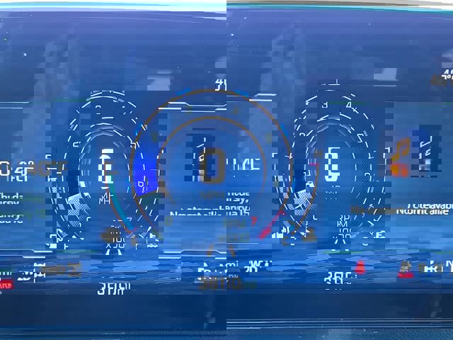 Used 2025 Chevrolet Traverse LT image 25