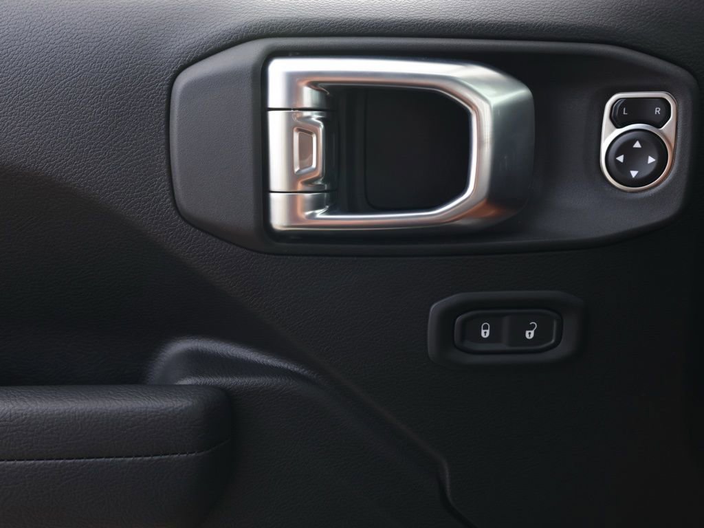 New 2026 Jeep Gladiator Rubicon w/ Safety Group image 23