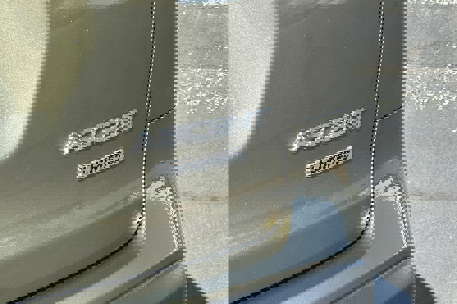 Used 2024 Subaru Ascent Limited w/ Technology Package image 35