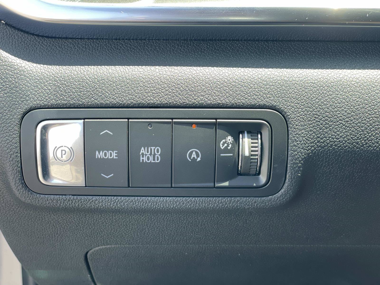 New 2026 GMC Terrain Elevation w/ Elevation Premium Package FWD image 18