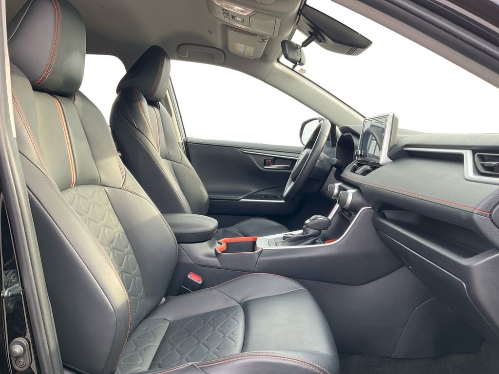 Used 2024 Toyota RAV4 Adventure image 23