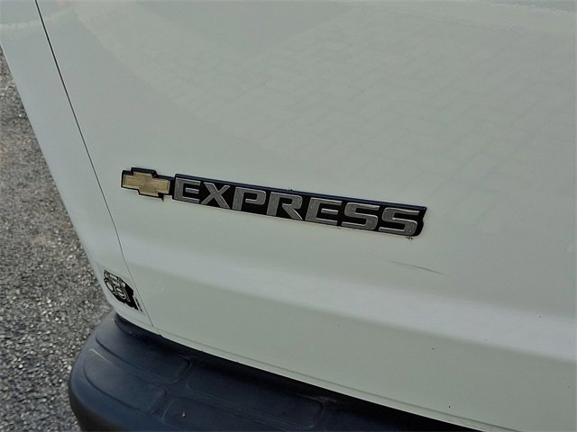 Used 2023 Chevrolet Express 2500 Extended w/ Driver Convenience Package image 29