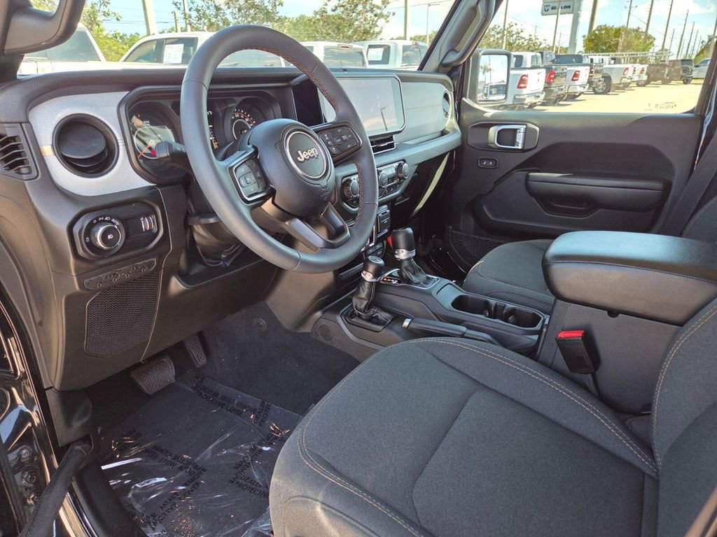 Used 2024 Jeep Wrangler Unlimited Sport AWD/4WD image 23