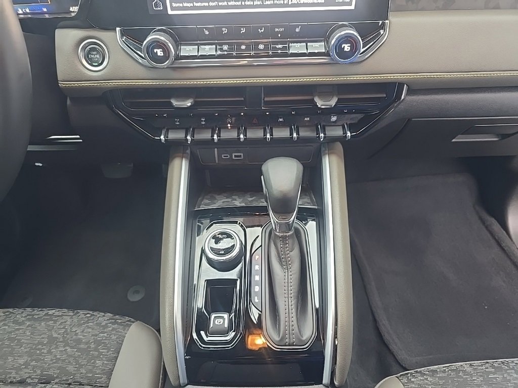 Used 2024 Chevrolet Colorado ZR2 w/ Technology Package image 26